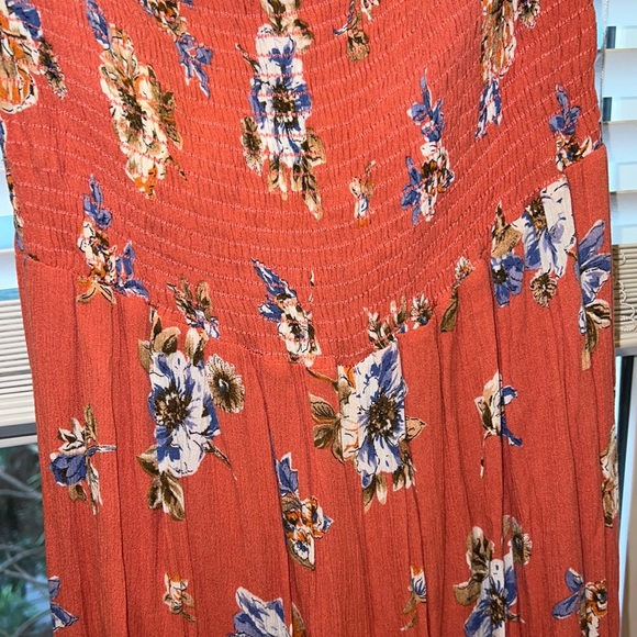 Lost + Wander long pant, strapless romper. Size Large. - Picture 4 of 5